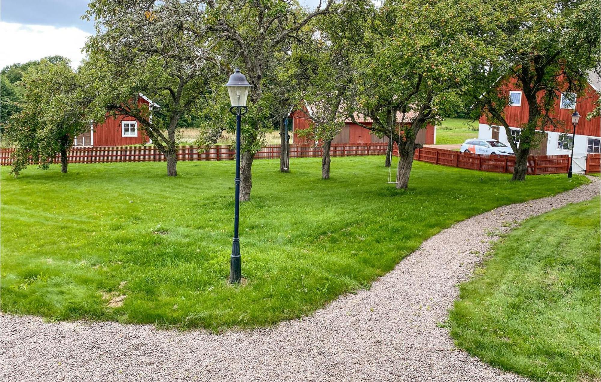 Awesome Home In Oedeshoeg With Wifi Exteriör bild